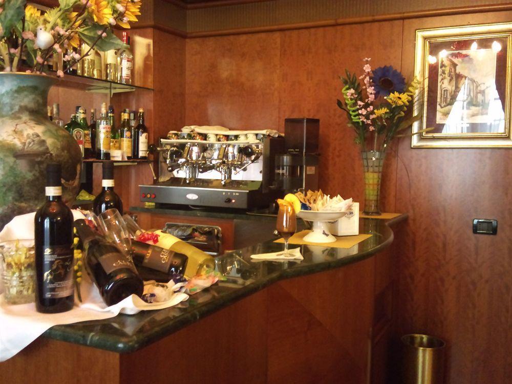 טורינו Hotel Imperial מראה חיצוני תמונה