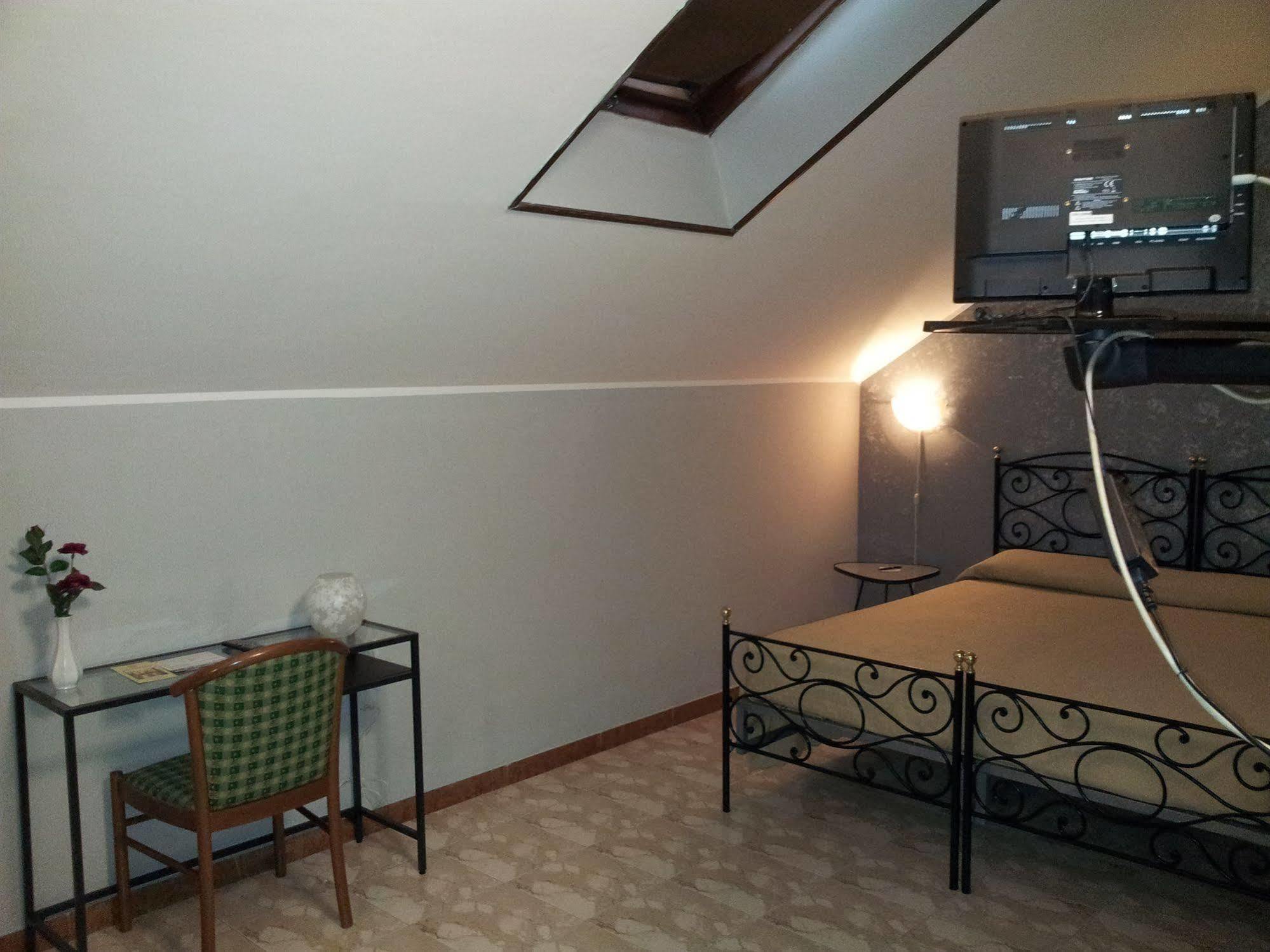 טורינו Hotel Imperial מראה חיצוני תמונה