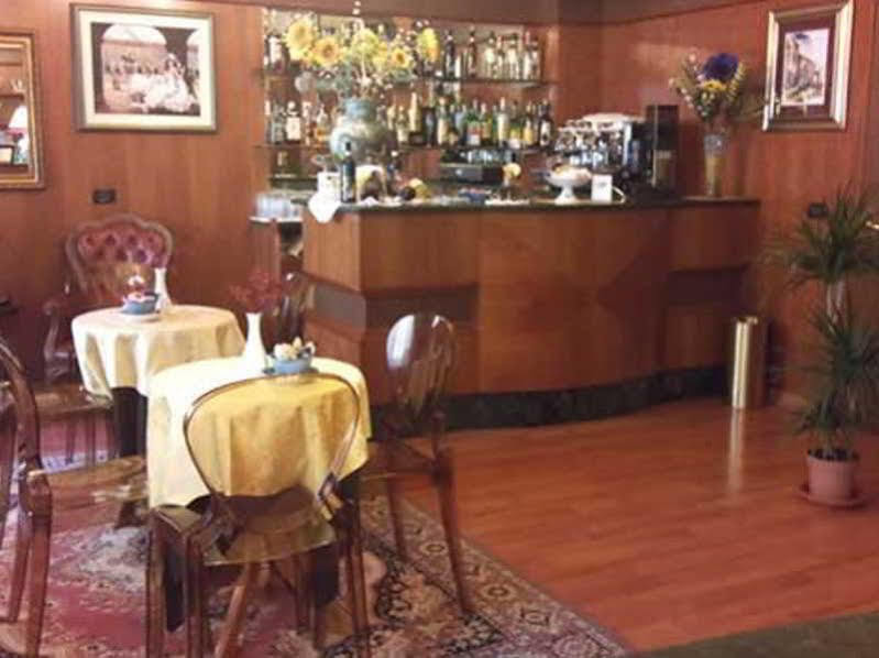 טורינו Hotel Imperial מראה חיצוני תמונה