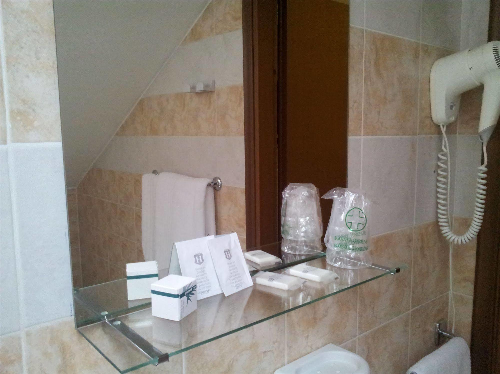 טורינו Hotel Imperial מראה חיצוני תמונה