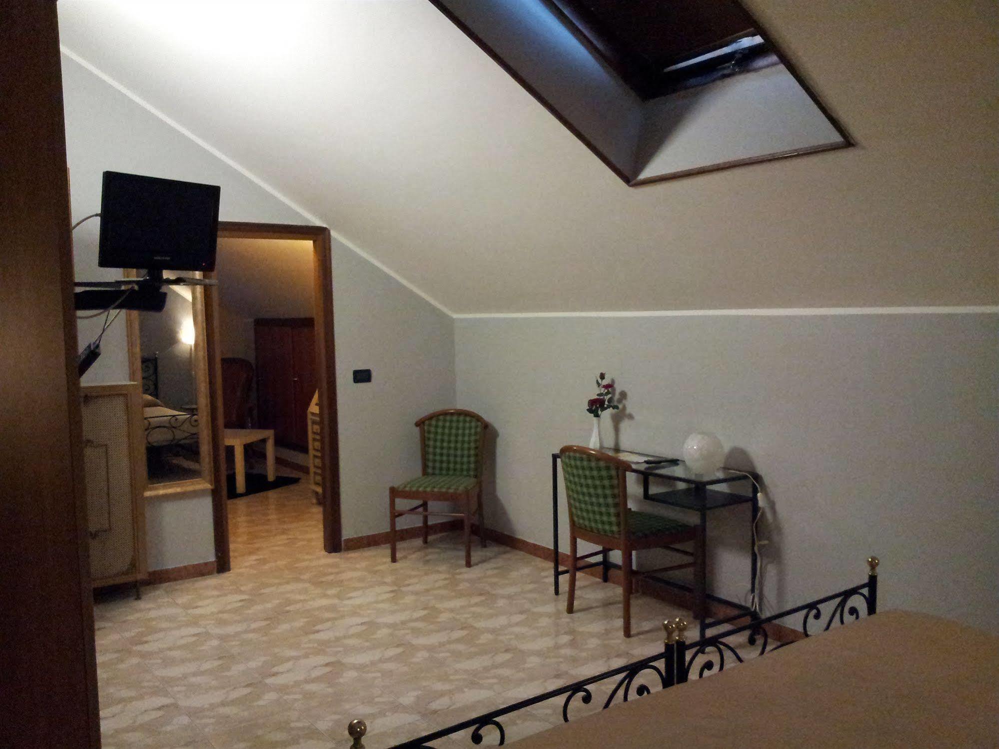 טורינו Hotel Imperial מראה חיצוני תמונה