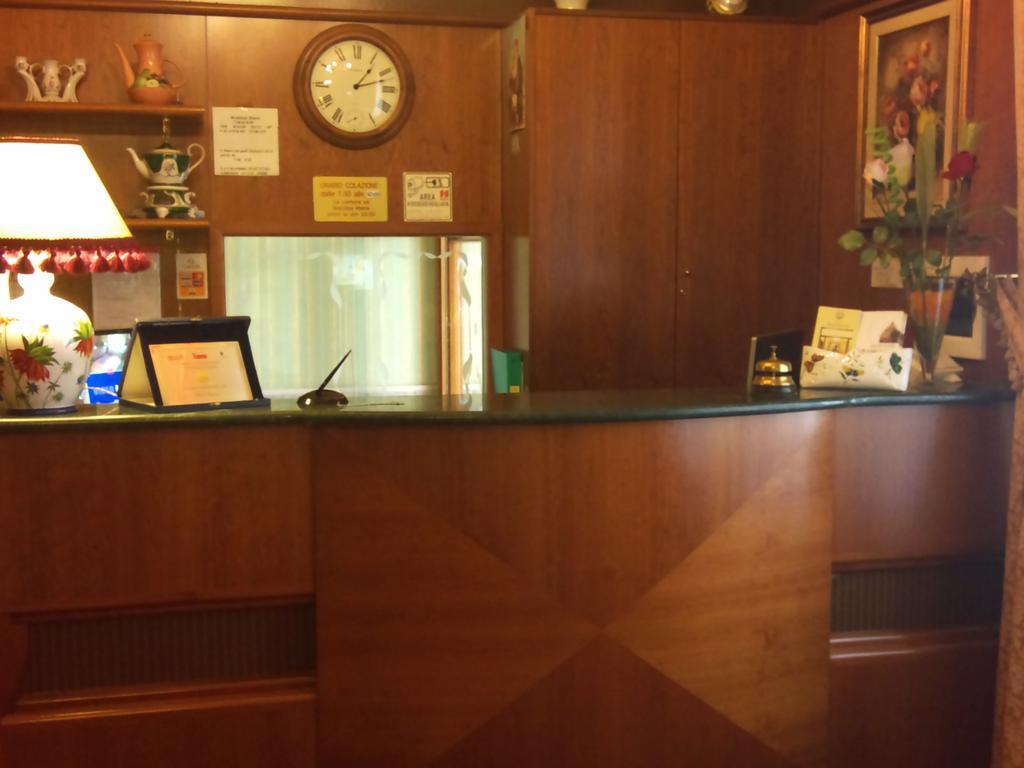 טורינו Hotel Imperial מראה חיצוני תמונה